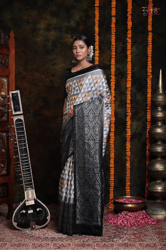 Handloom Fossil Grey Pure Silk Saree