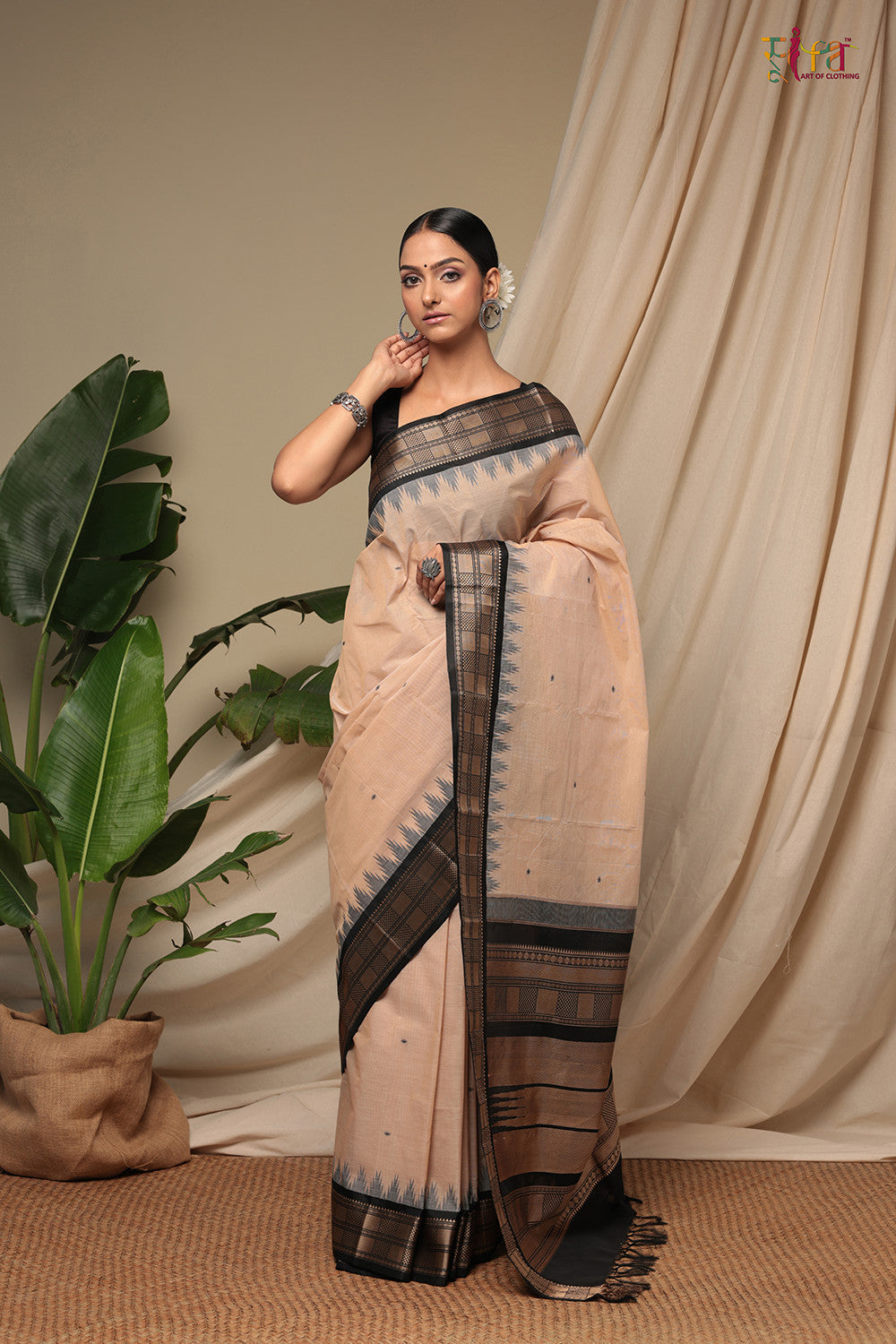 Handloom Peanut Brown Pure Cotton Kanchi Saree With Pure Silk Border & Pallu