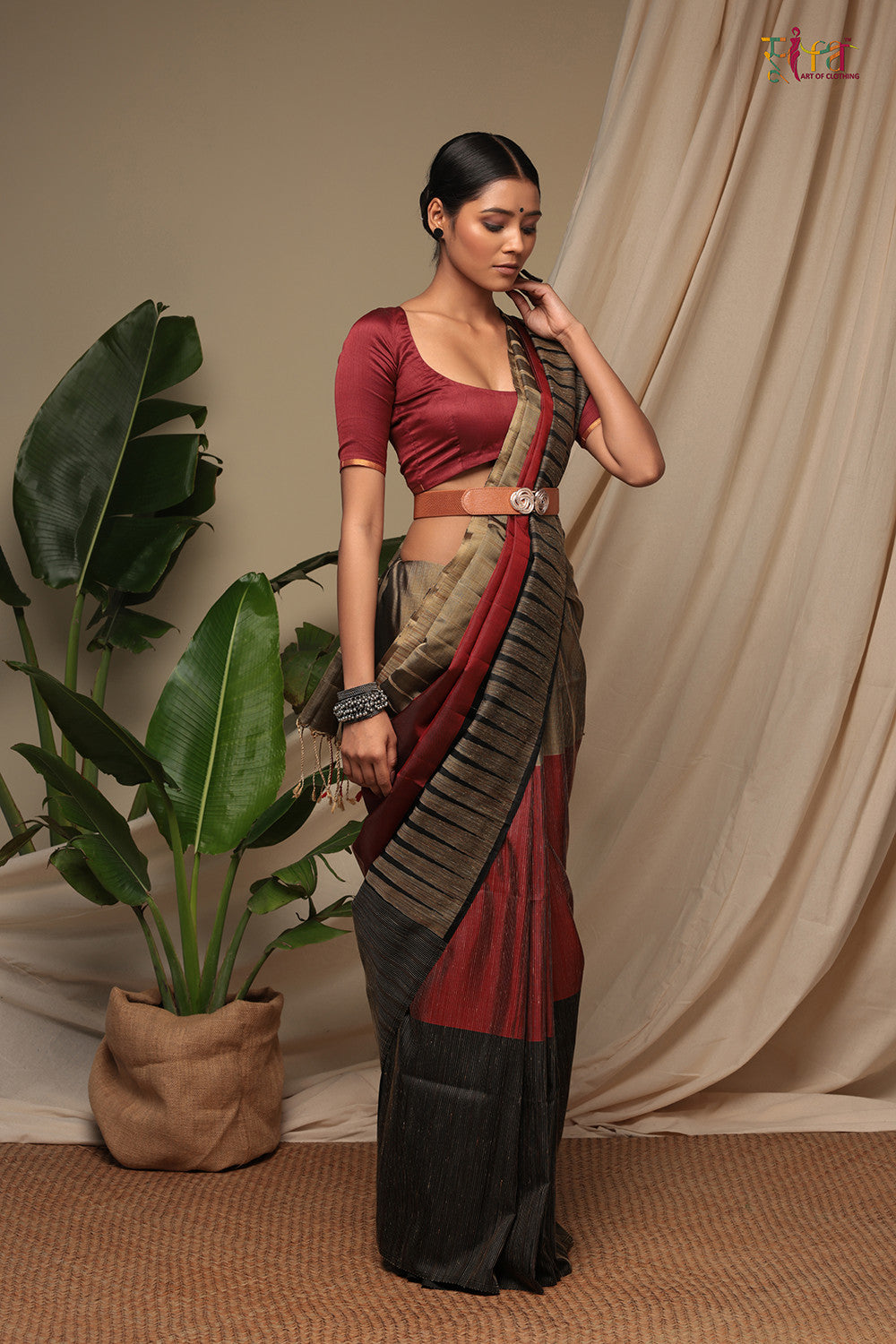 Handloom Sangria Red & Black Pure Silk Kanchi Contemporary Saree