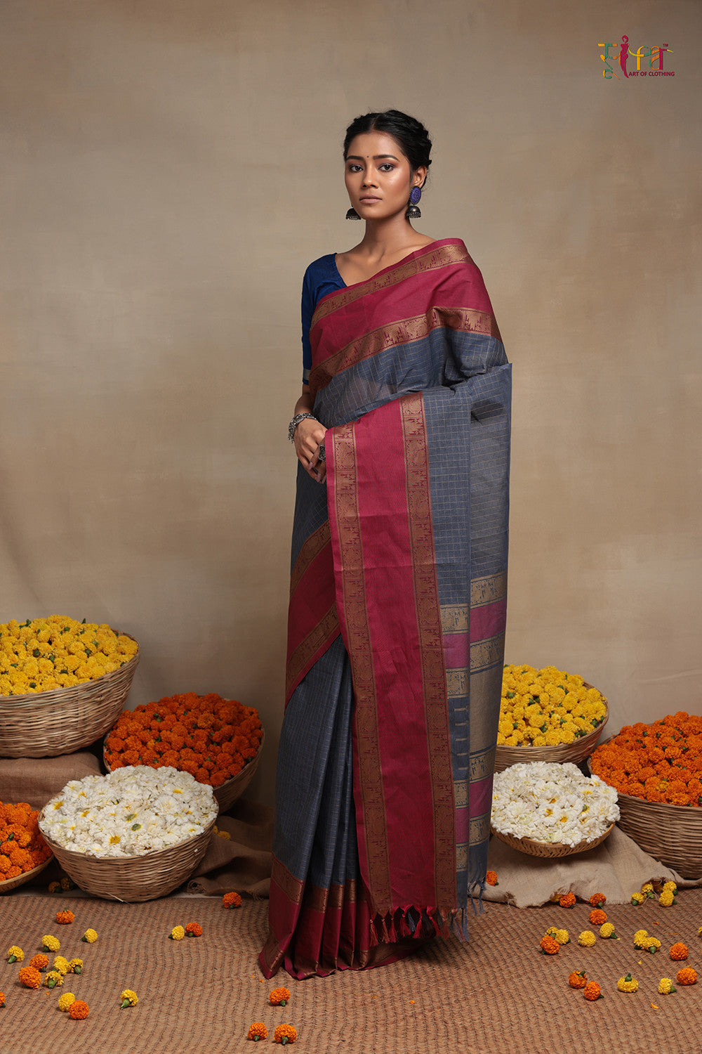 Handloom Slate Grey pure Cotton Kanchi Saree with Deep Pink Border