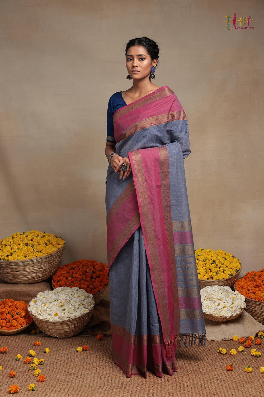 Handloom Grey Pure Cotton Kanchi Saree With Rouge Pink Border