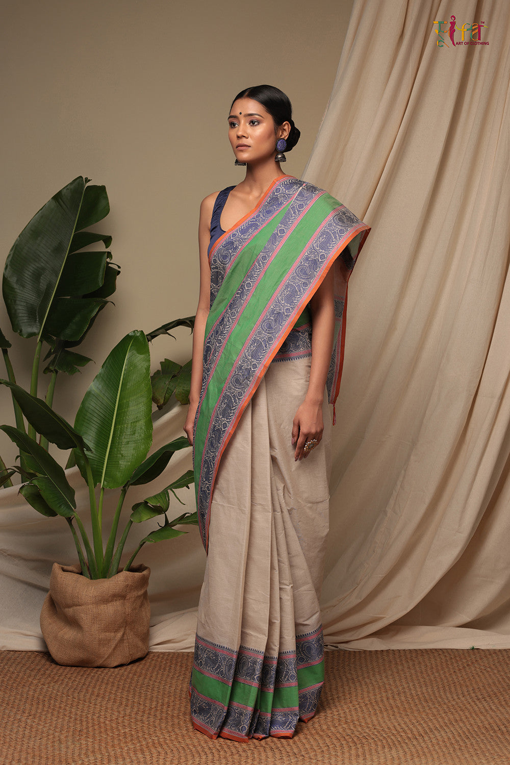 Handloom Water Chestnut Cream Pure Cotton Kanchi Saree With Generous Border