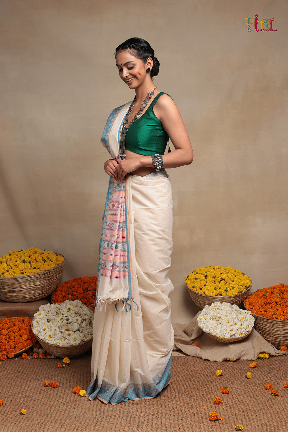 Off White Handloom Pure Cotton Kanchi Saree