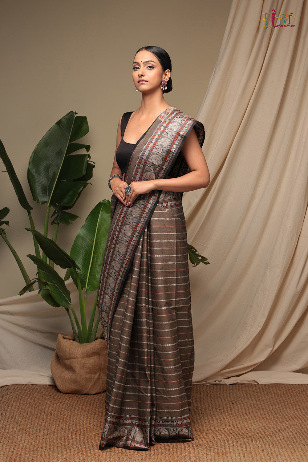 Handloom Fossil Grey Pure Cotton Kanchi Saree