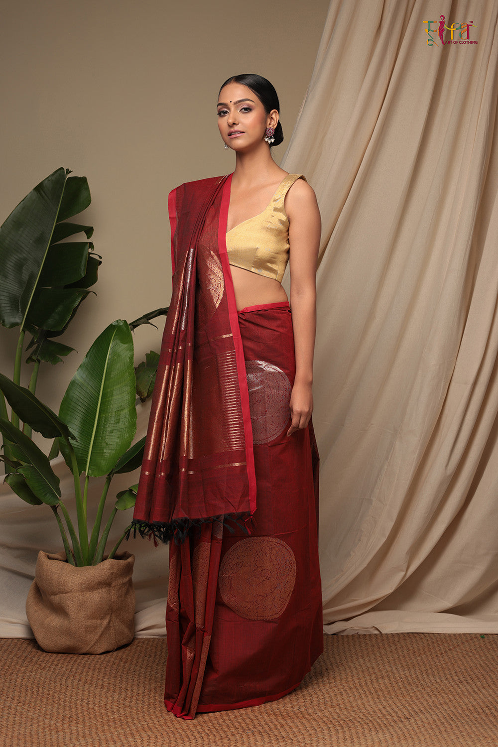 Handloom Scarlet Red Pure Cotton Kanchi Saree With Gold Zari Motifs & Pallu