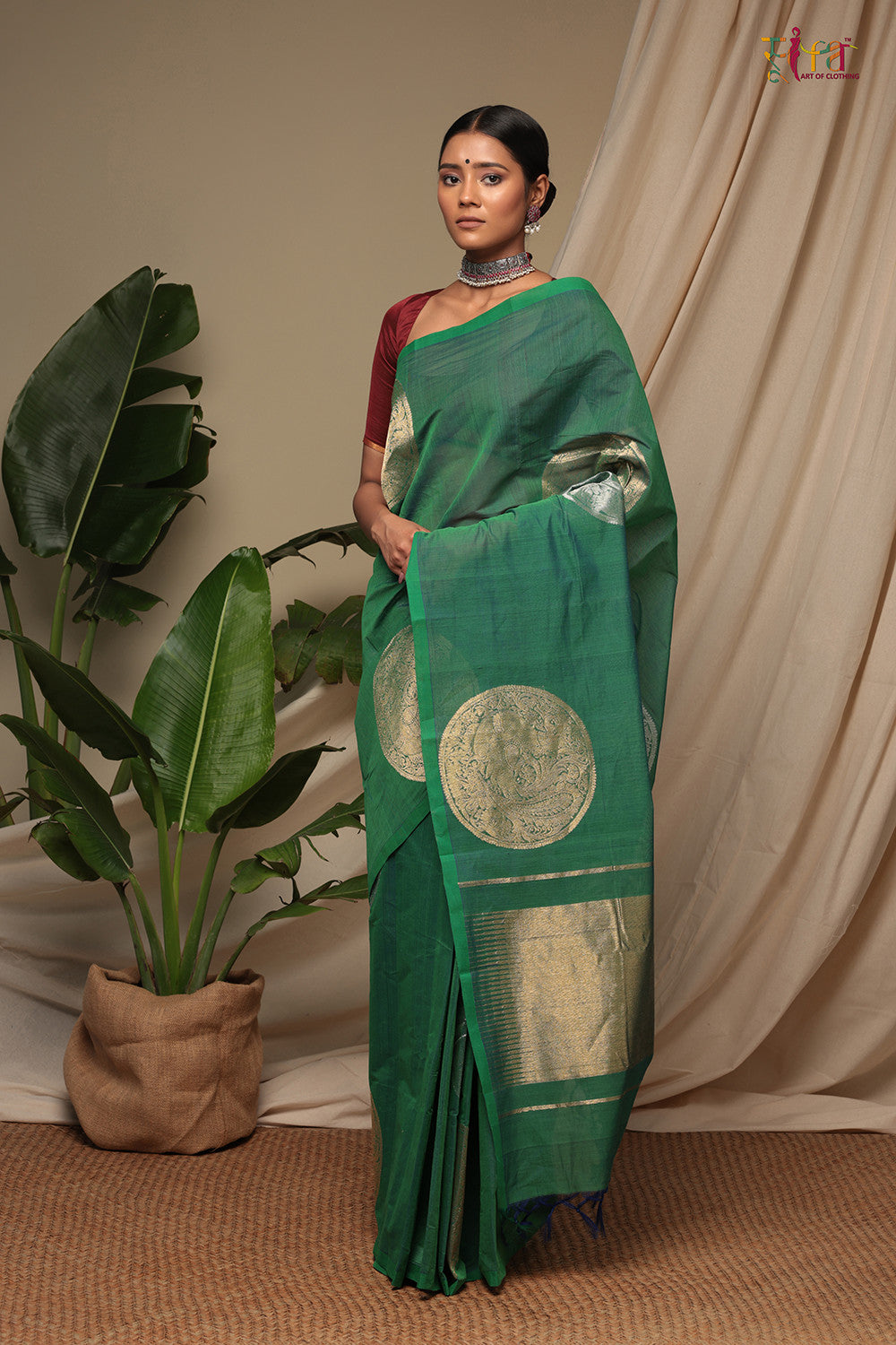 Handloom Sea Green Pure Cotton Kanchi Saree with Gold Zari Motifs & Pallu