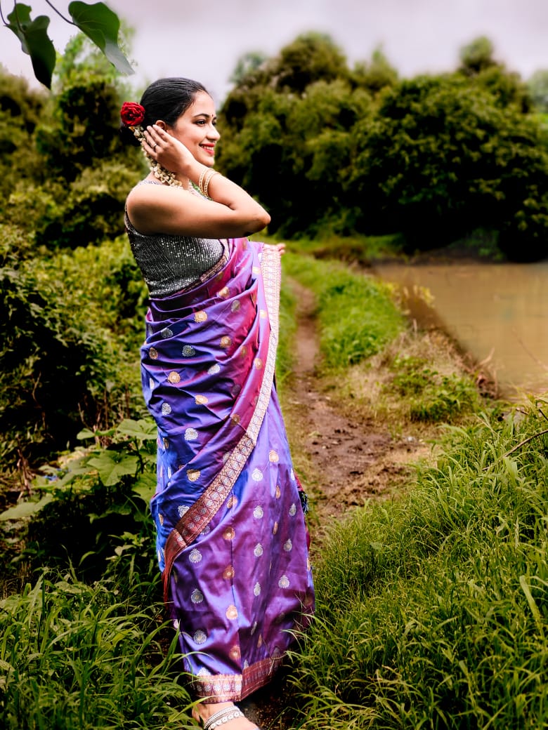 Dhatura Purple handloom Silk saree