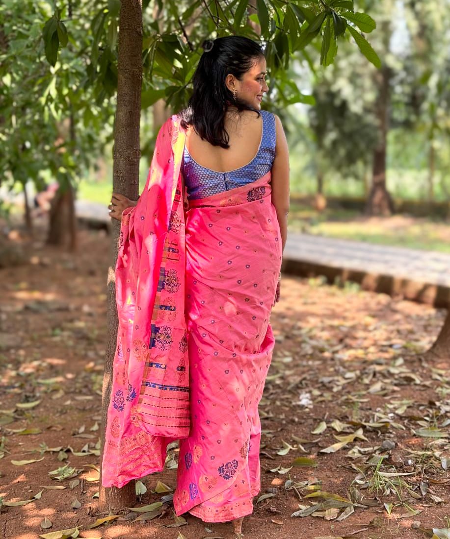 Devi Ridhima Pink Handloom Mekhela Chador saree