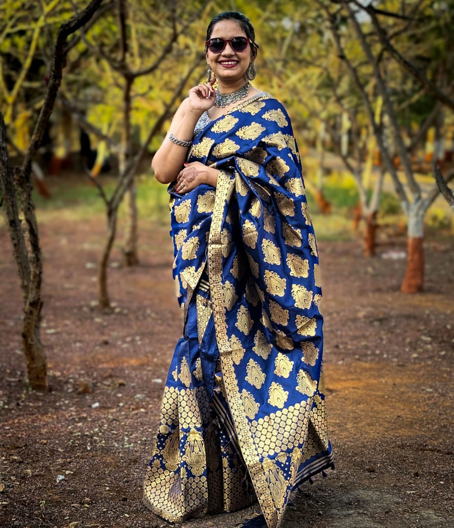 Blue silk apaapi mekhela chador