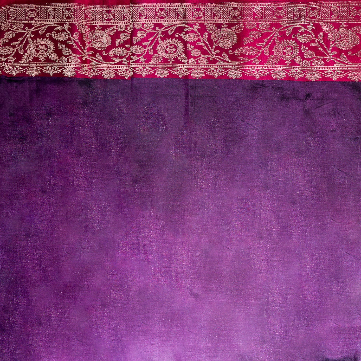 Magenta Handwoven Kadwa Katan Silk Saree - Panaya