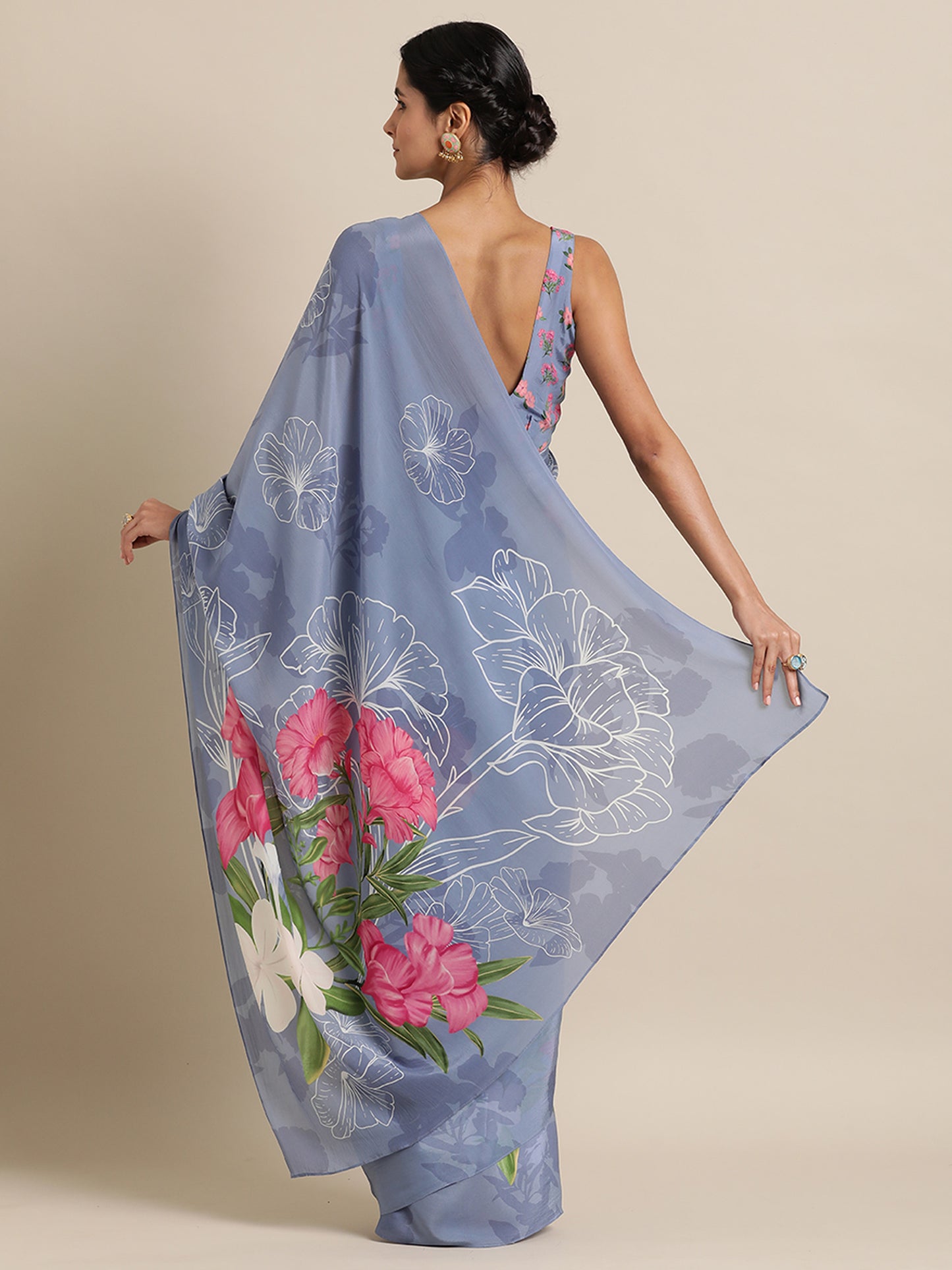 Linear Florals in natural Crepe Lavender Saree