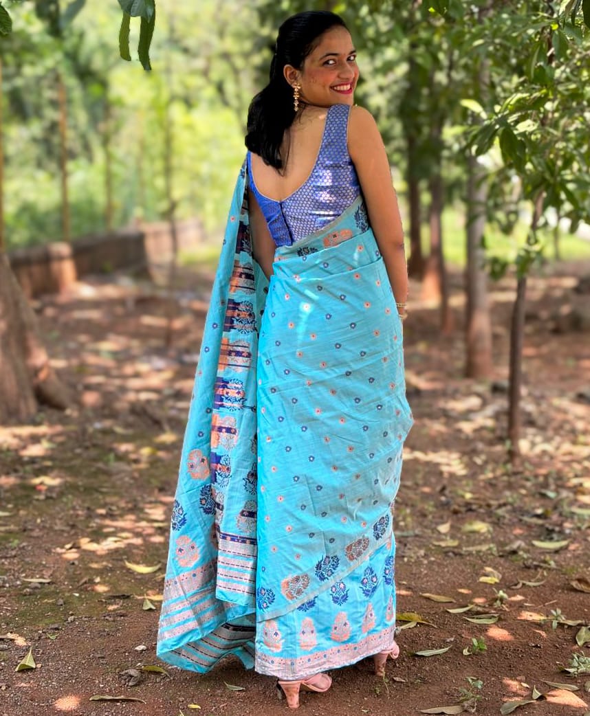 Devi Pratibha Blue Handloom Mekhela Chador saree