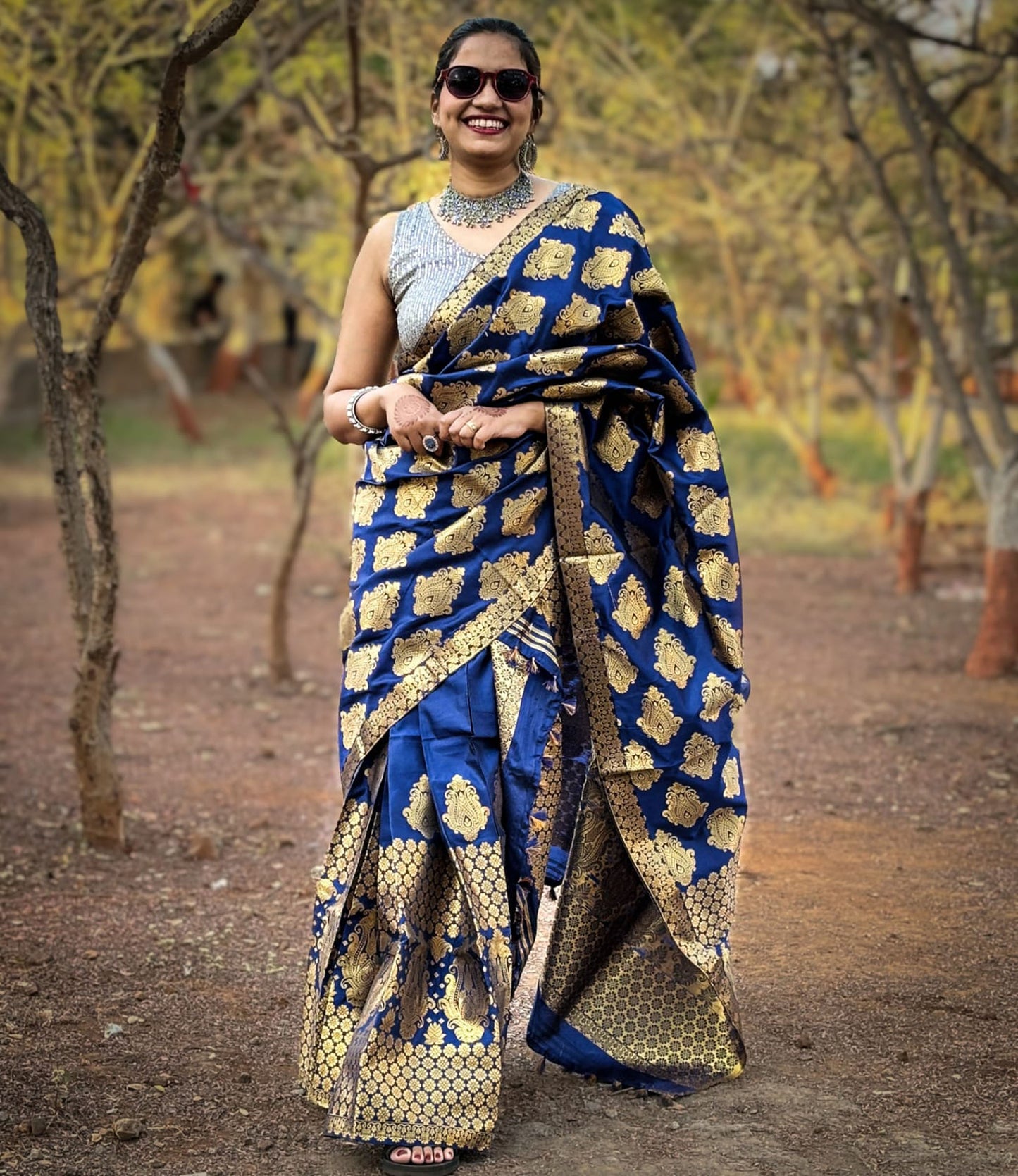 Blue silk apaapi mekhela chador