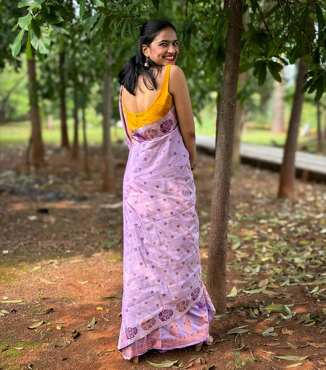 Devi Kamakshi Lavender Handloom Mekhela Chador saree