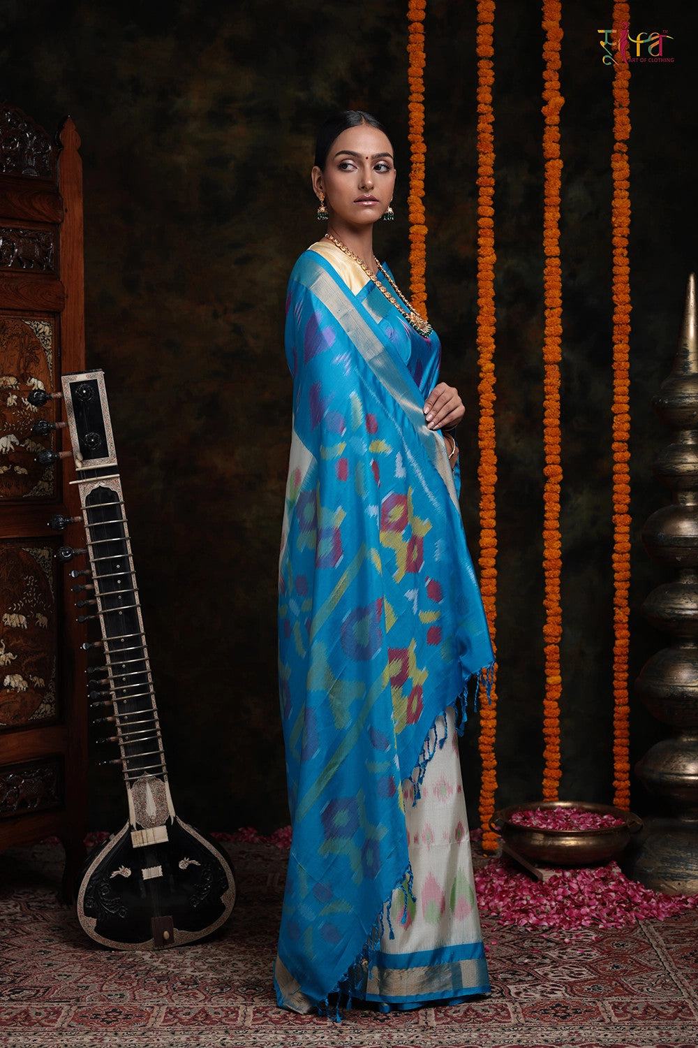 Handloom Blue And Cream Pure Mulberry Silk Saree With Zari Border