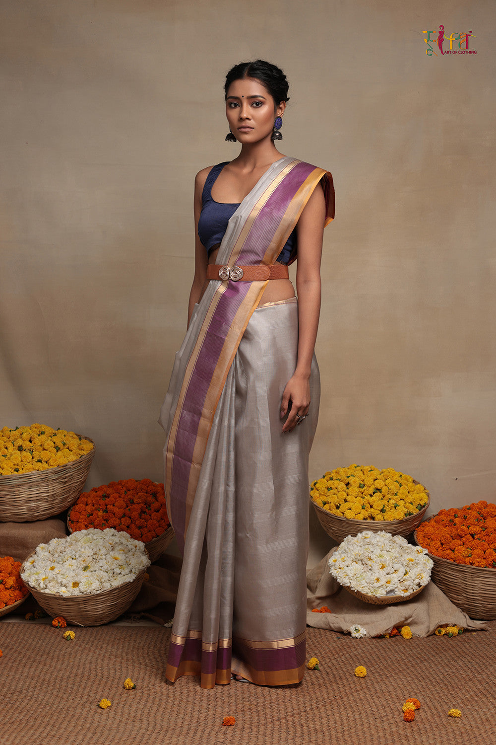 Handloom Silver Grey Pure Silk Kanchi Contemporary Saree