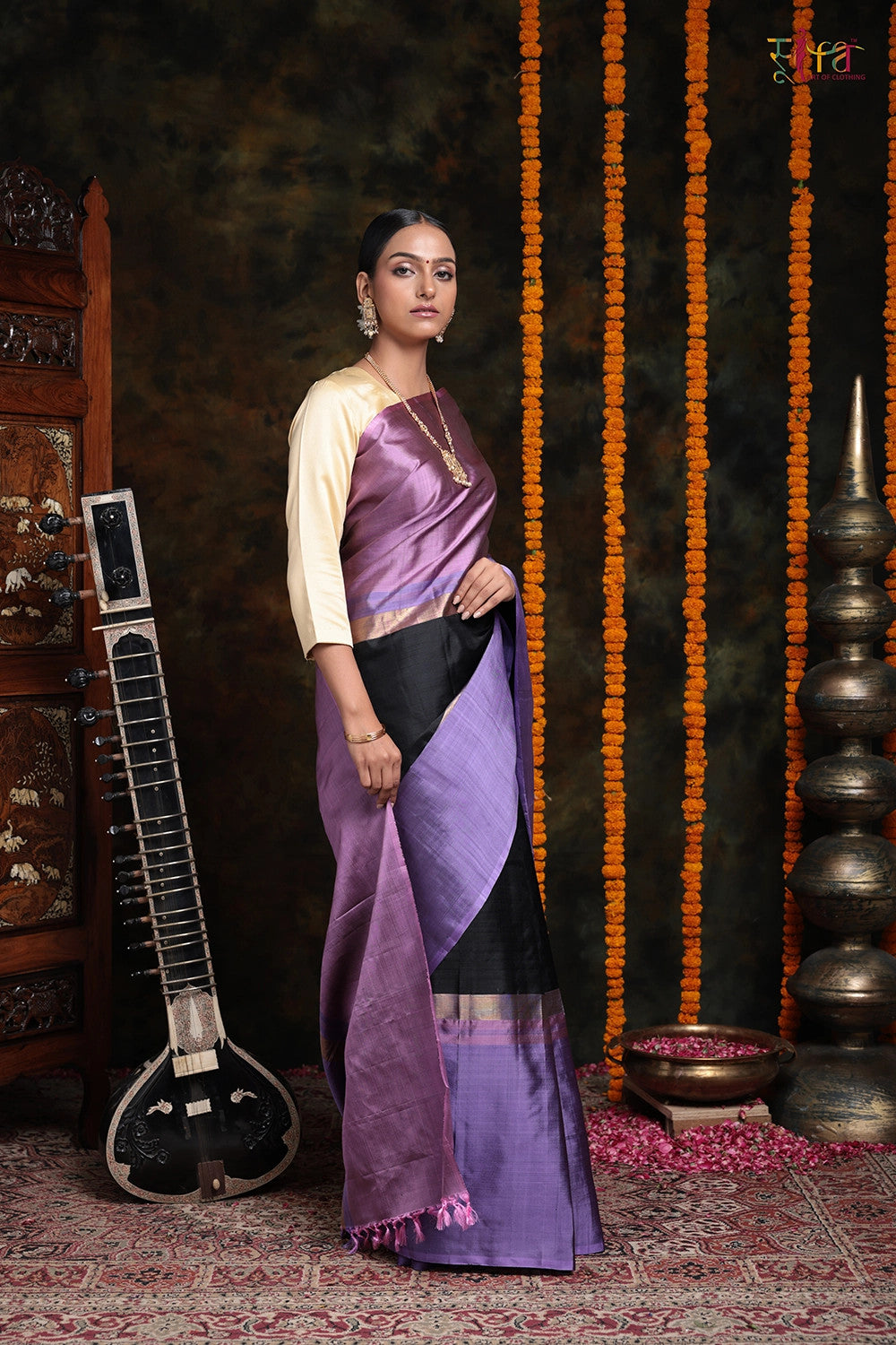 Orchid Voilet & Black Handloom Pure Silk Saree