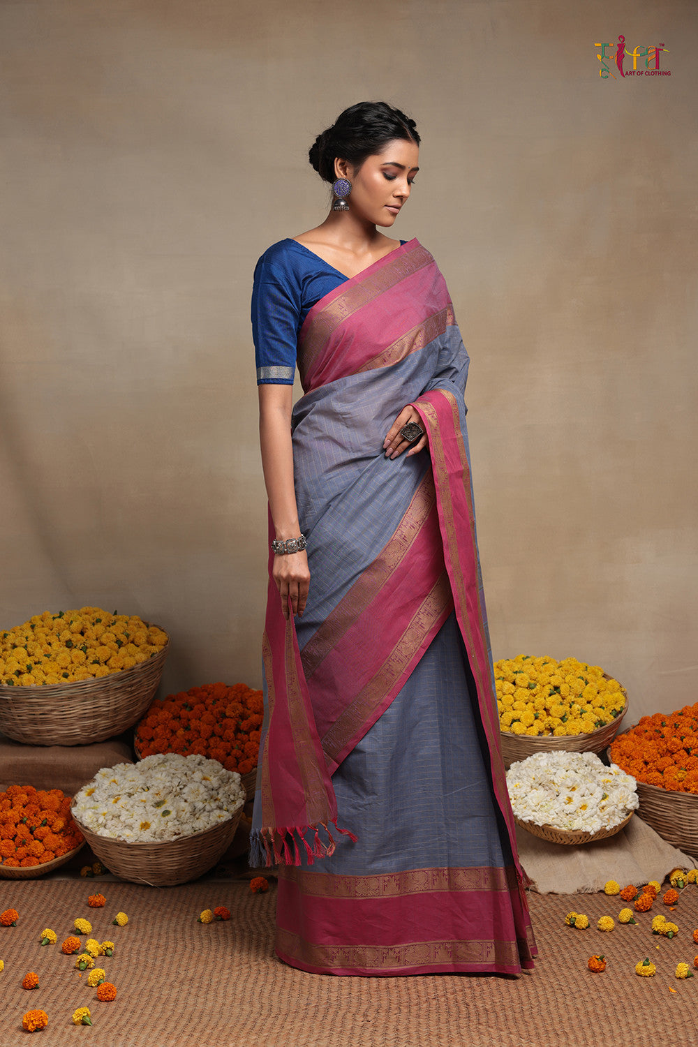 Handloom Grey Pure Cotton Kanchi Saree With Rouge Pink Border