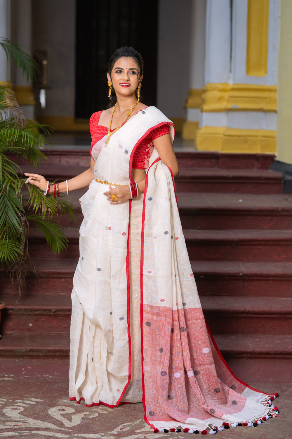 Handloom White  Pure Linen Jamdani Saree with Red Polka dots