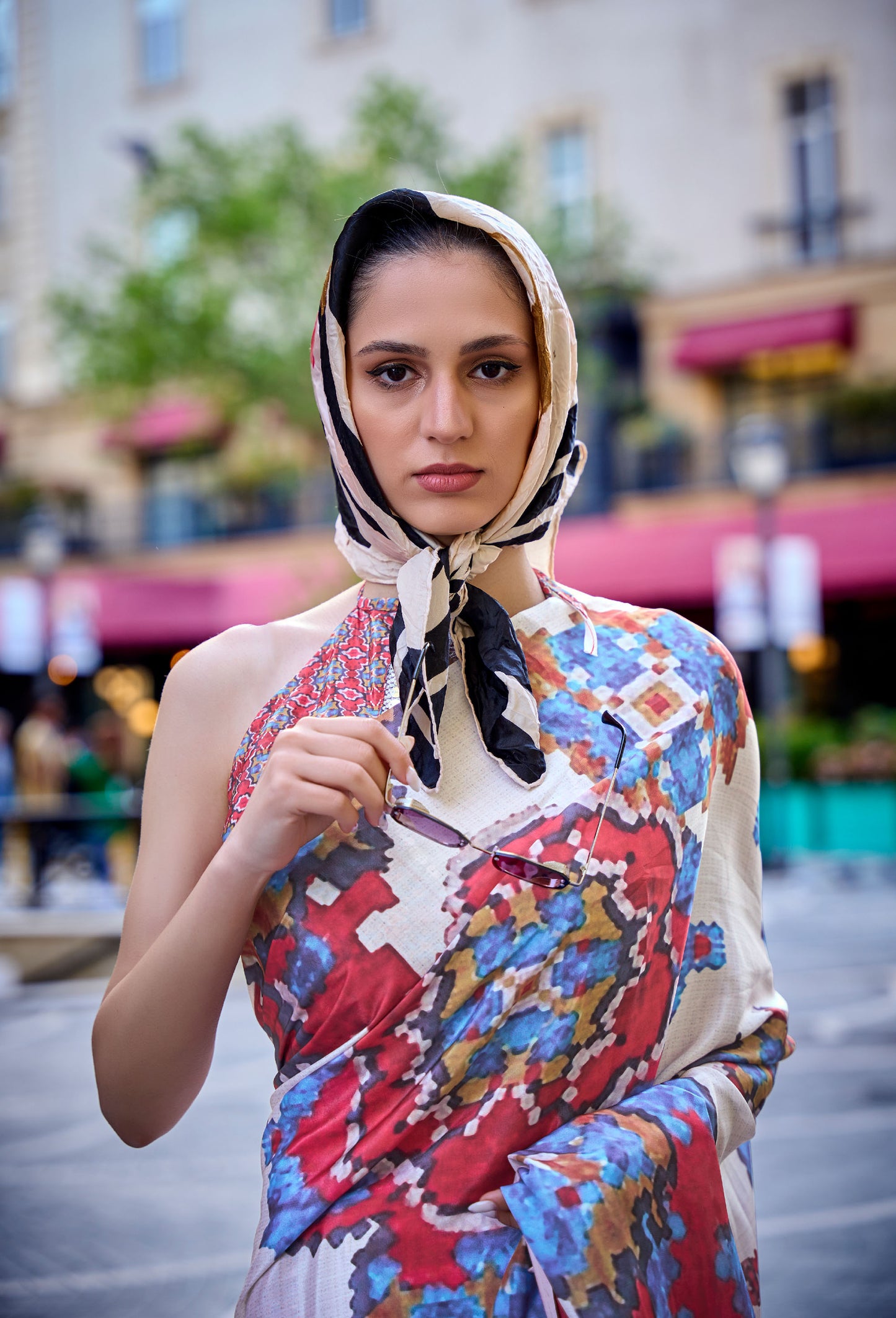 White Krayon Pure Silk Crepe Print Saree