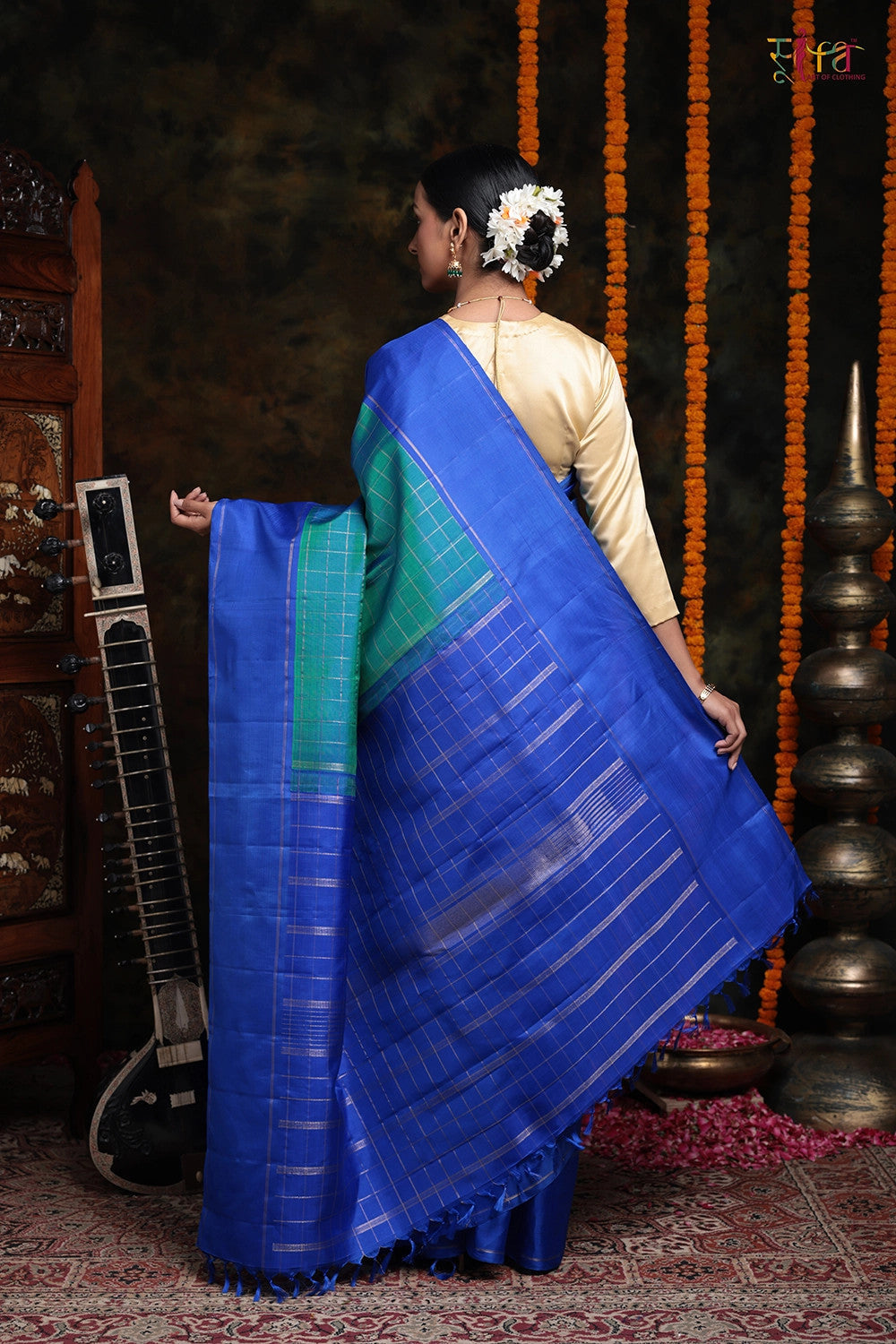 Handloom Duo Tone Green Pure Silk Kanjeevaram With Zari Check Body And Blue Border