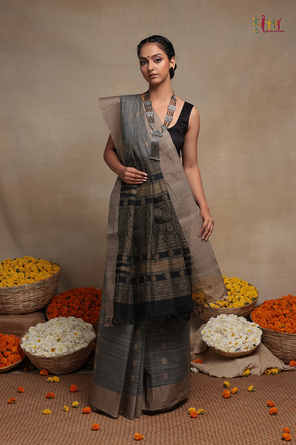 Slate Grey And Black Pure Cotton Handloom Kanchi Saree