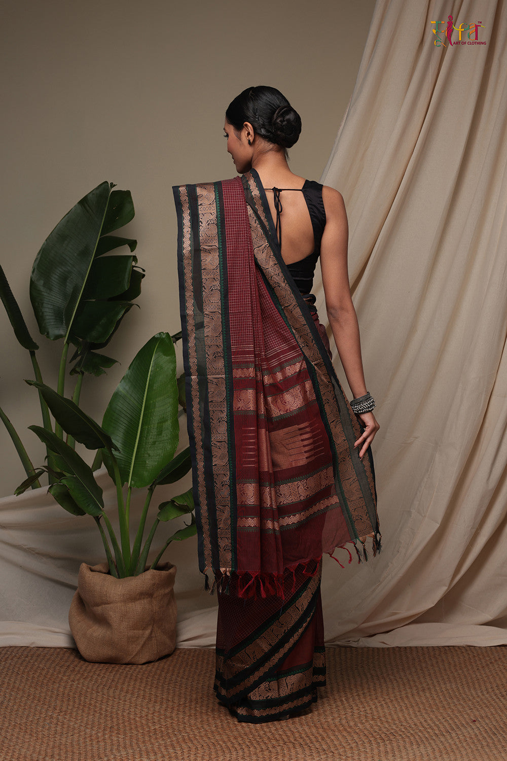 Handloom Rosewood Pure Cotton Kanchi Saree