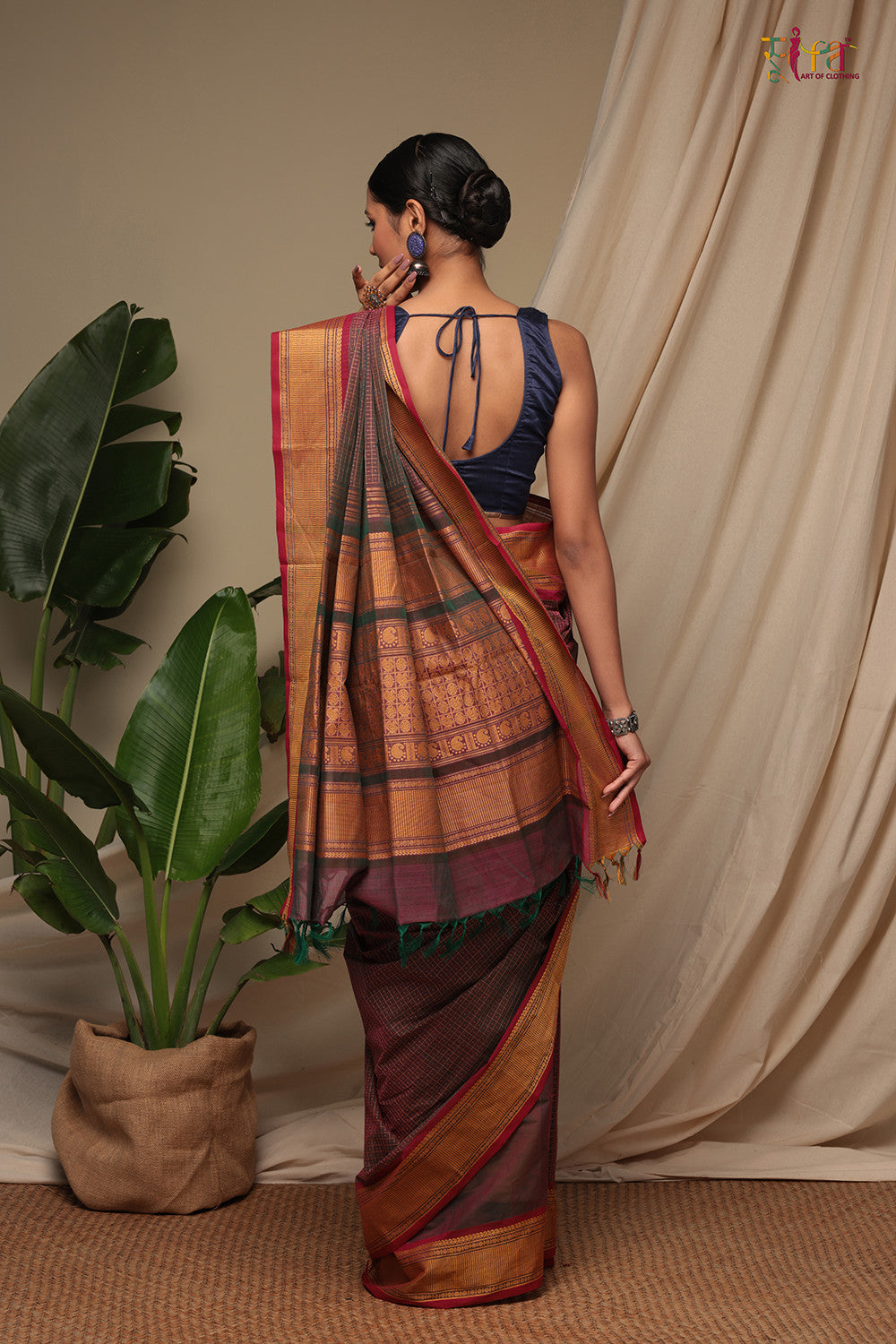 Handloom Wine Pure Cotton saree with Gold Zari Border & Pallu