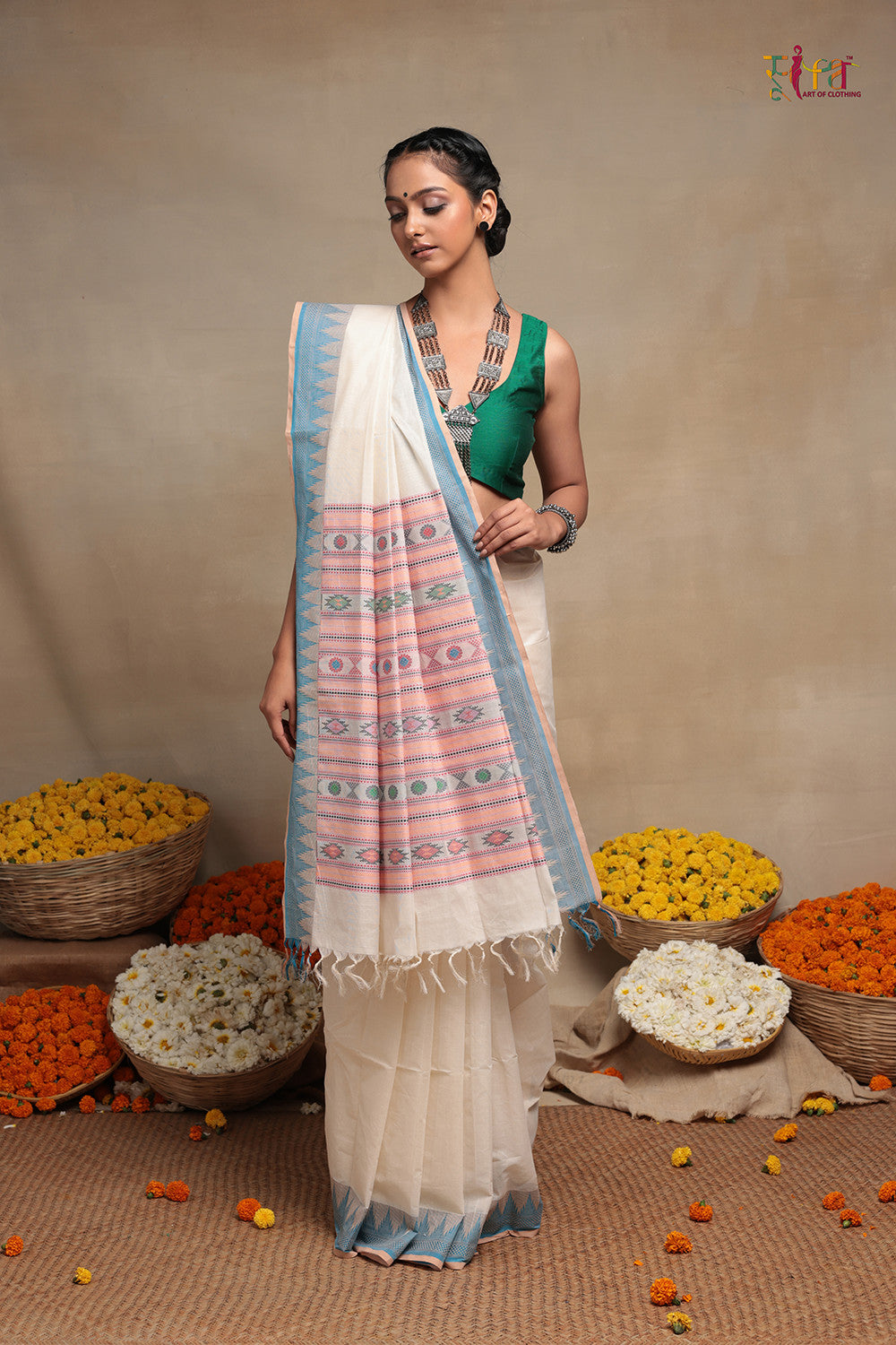 Off White Handloom Pure Cotton Kanchi Saree