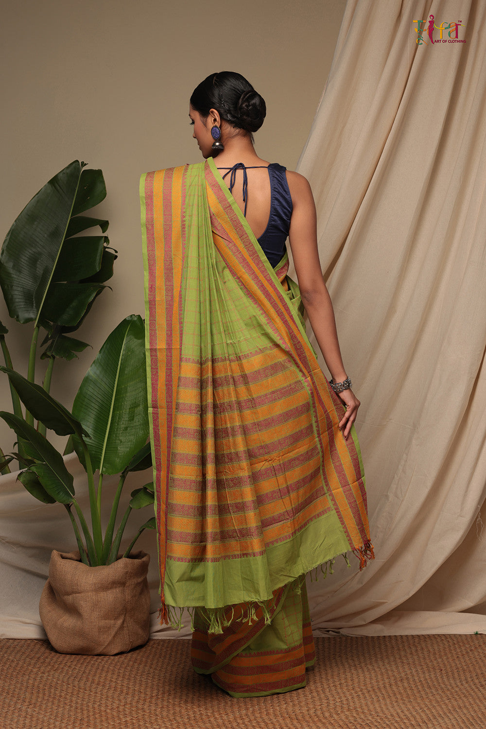 Handloom Parrot Green Pure Cotton Kanchi Saree With Generous Border