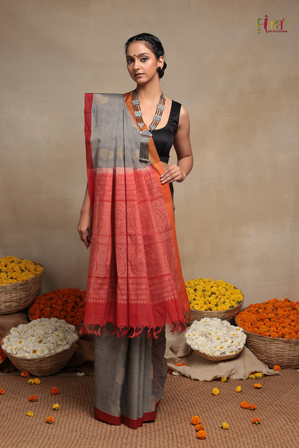 Handloom Grey And Orange Pure Cotton Kanchi Saree