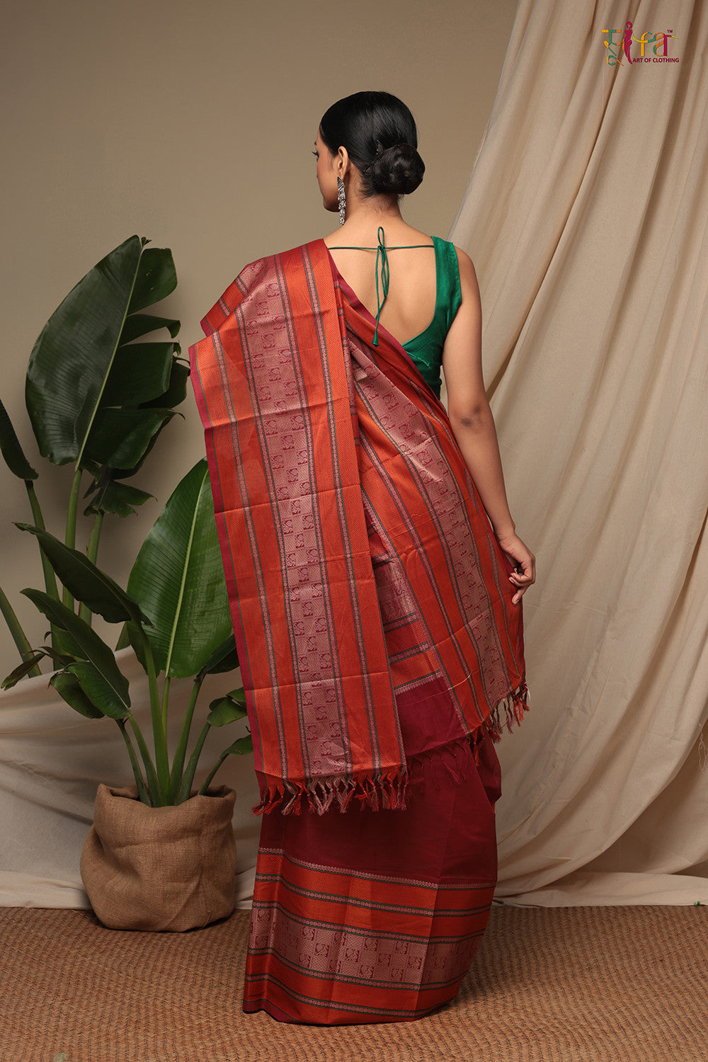 Fire Brick Red Handloom Pure Cotton Kanchi Saree With Generous Border