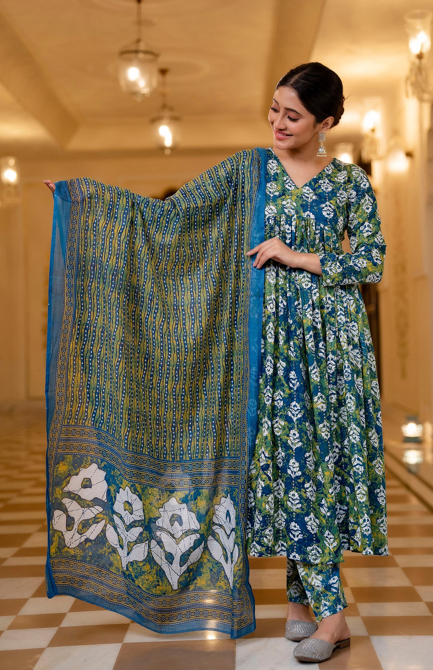 Pista Women Green And Blue Printed Viscose Rayon Kurta, Pant And Dupatta Set