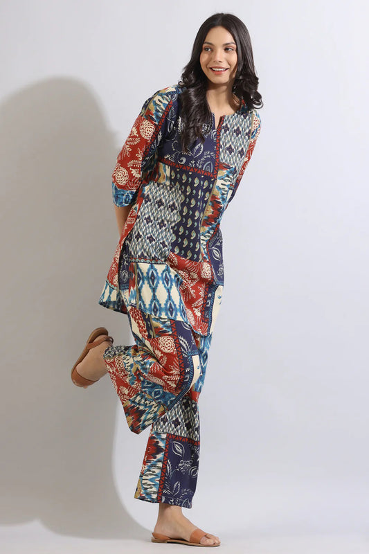 Women Multicolour Printed Viscose Rayon Kurta, Pant Co ord Set