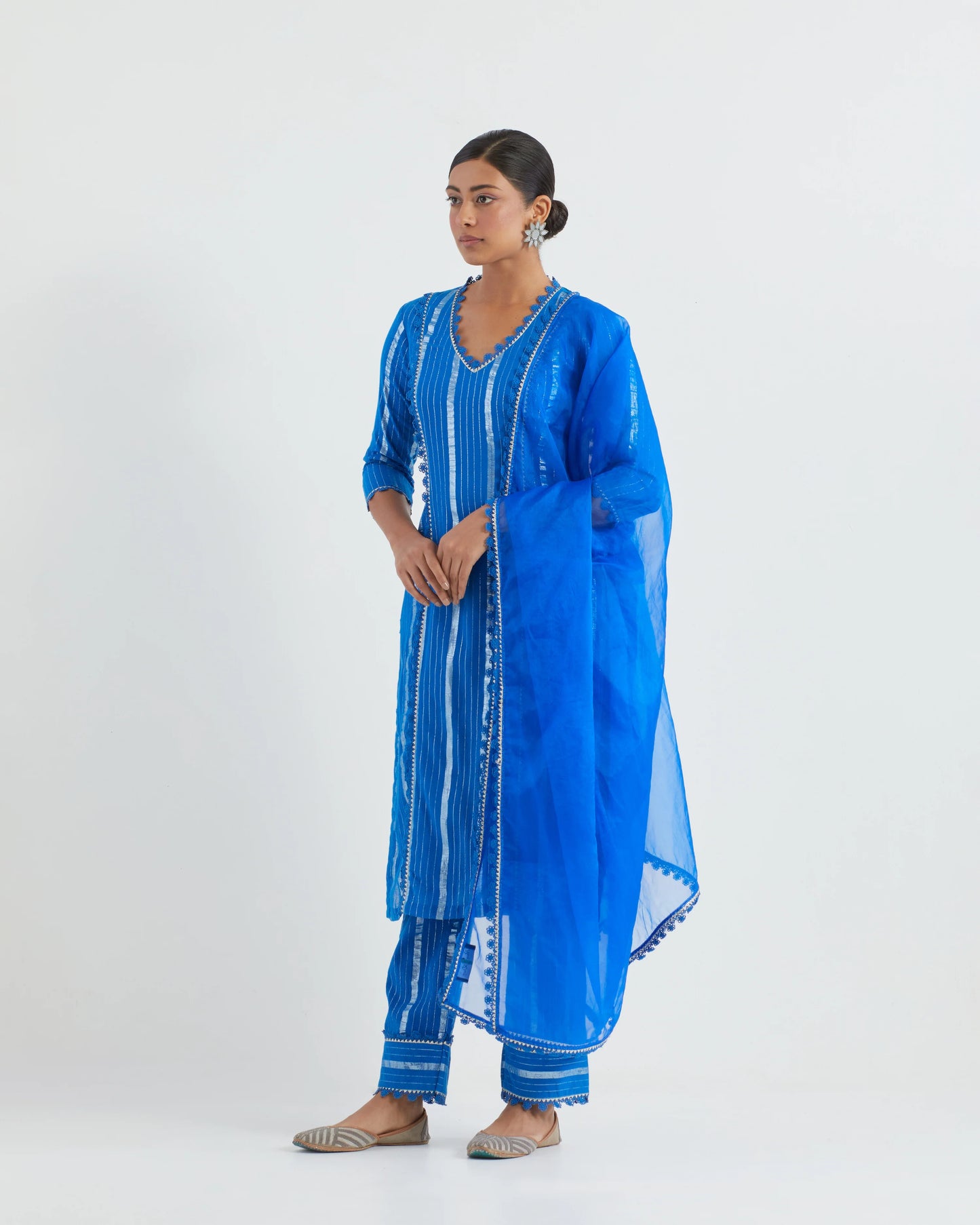 Neelima Jhilmil kurta set