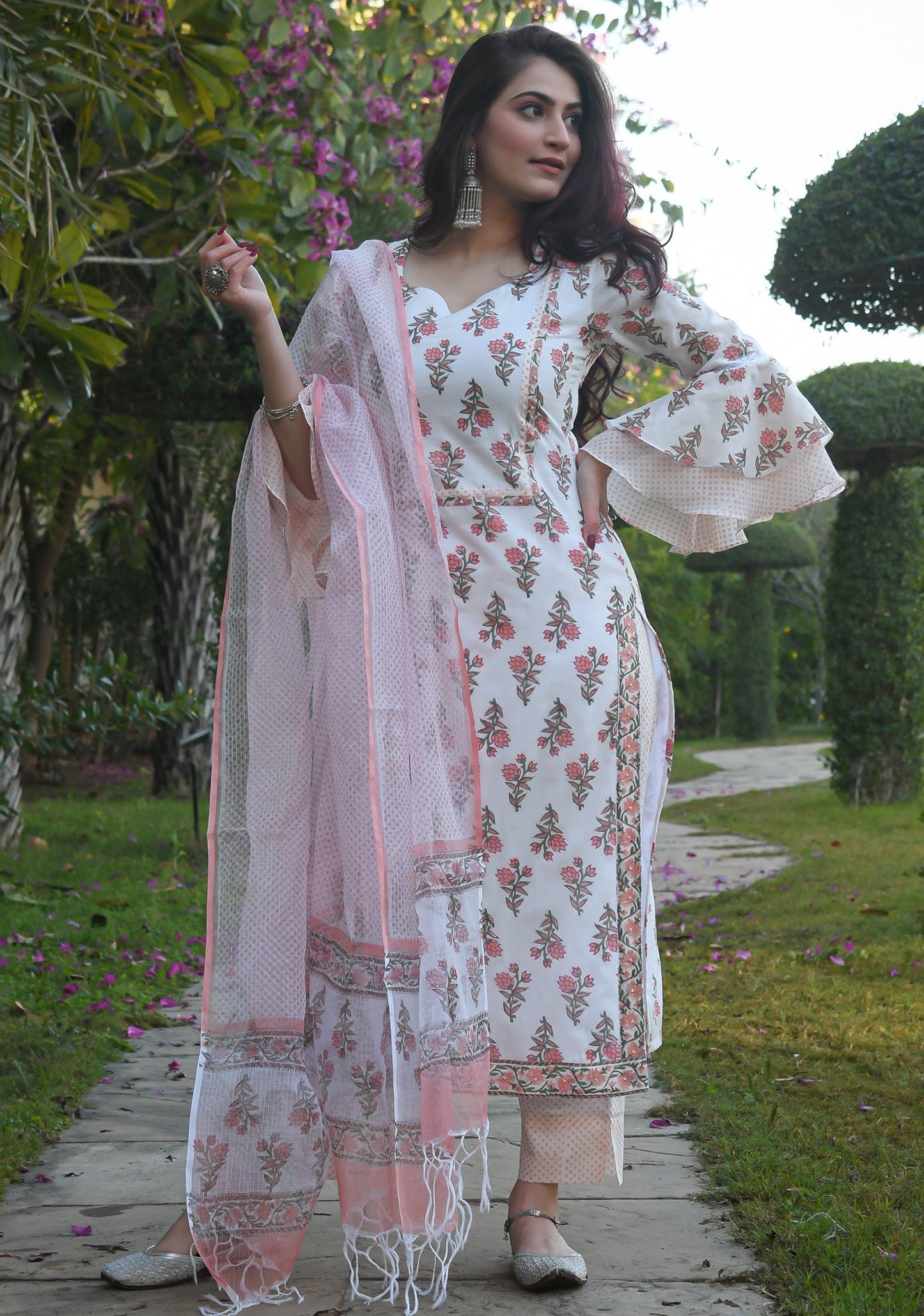 Chaaya Women White Printed Pure Cotton Kurta And Pant Set