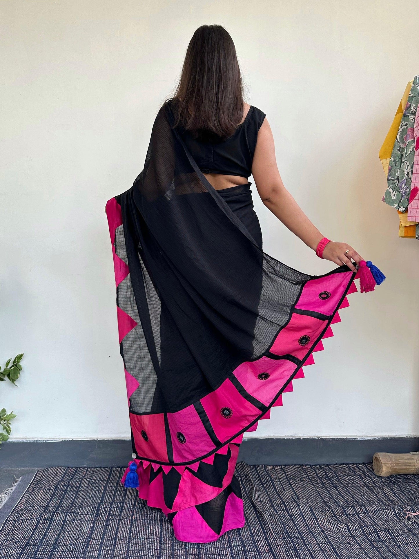 गुलाबो (Gulabo) Kota Cotton Black Saree