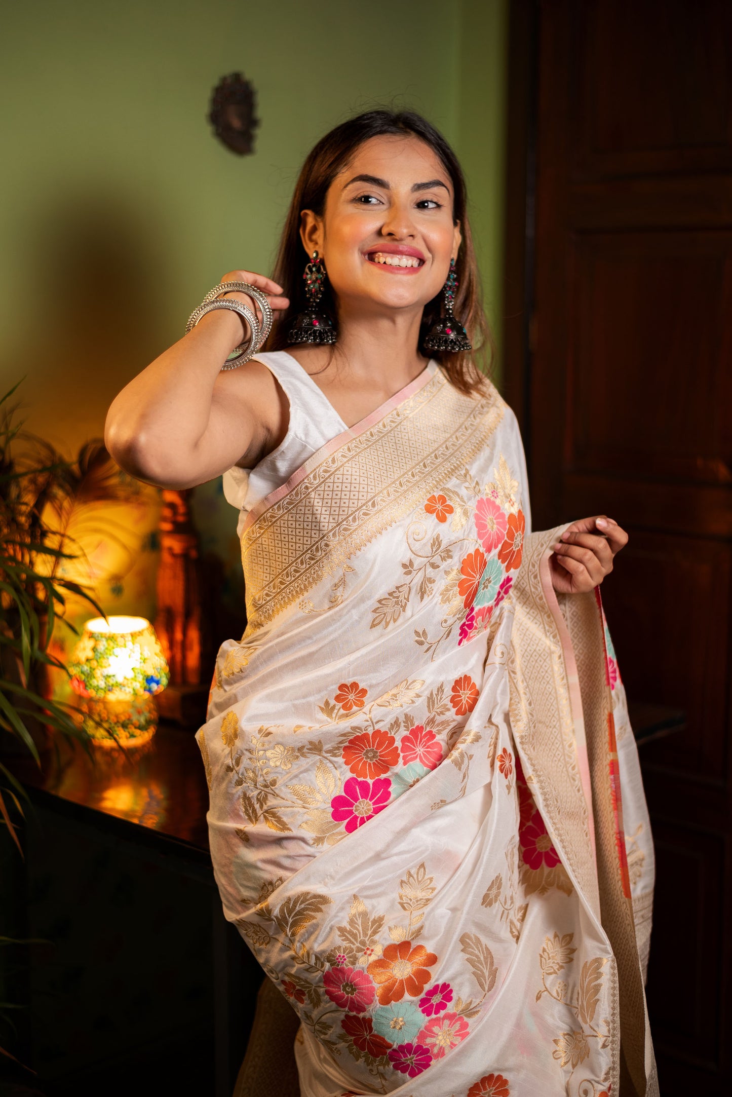 White floral viscose silk Powerloom saree