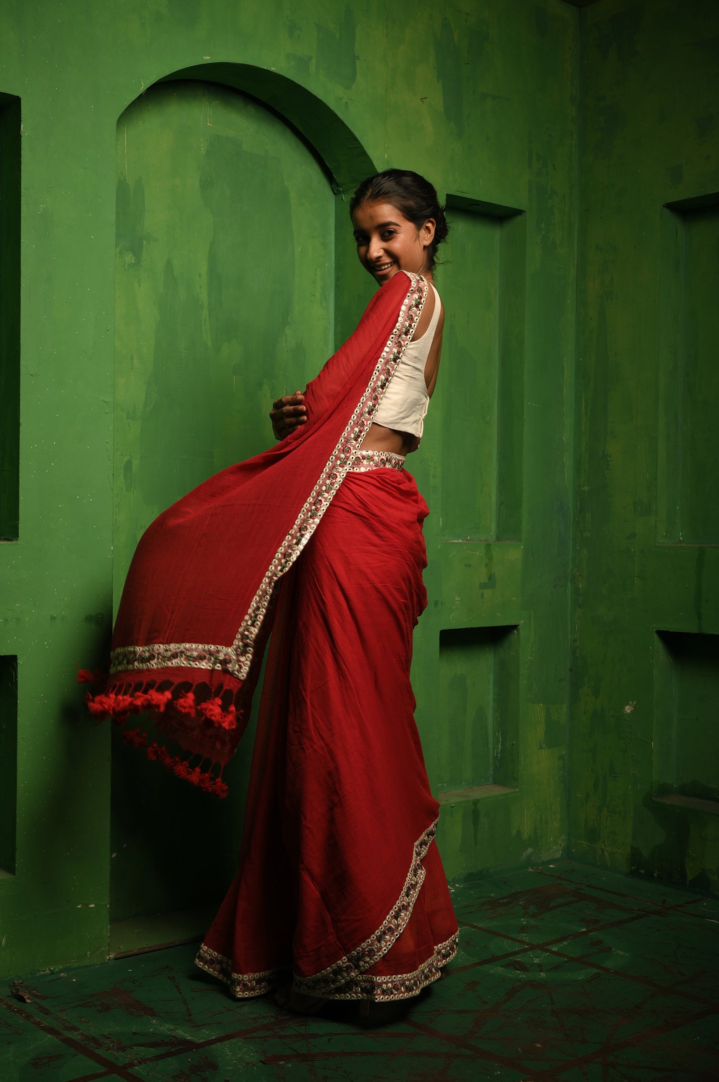 Dil Deewana I Red Mul Cotton Saree with Embroidered Lace Border