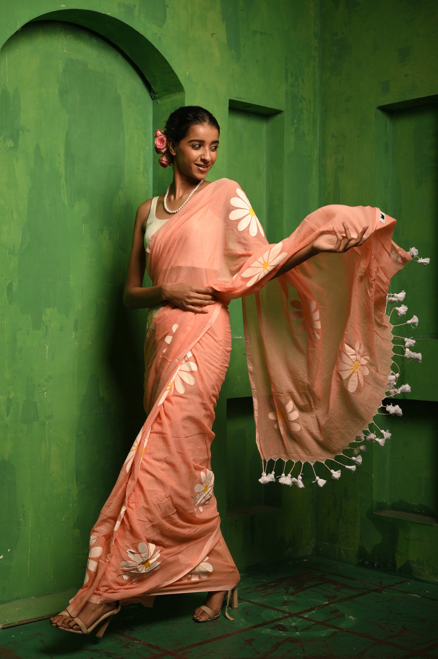 Pyaar ki Kahani I Peach mul cotton handloom saree with hand painted florals