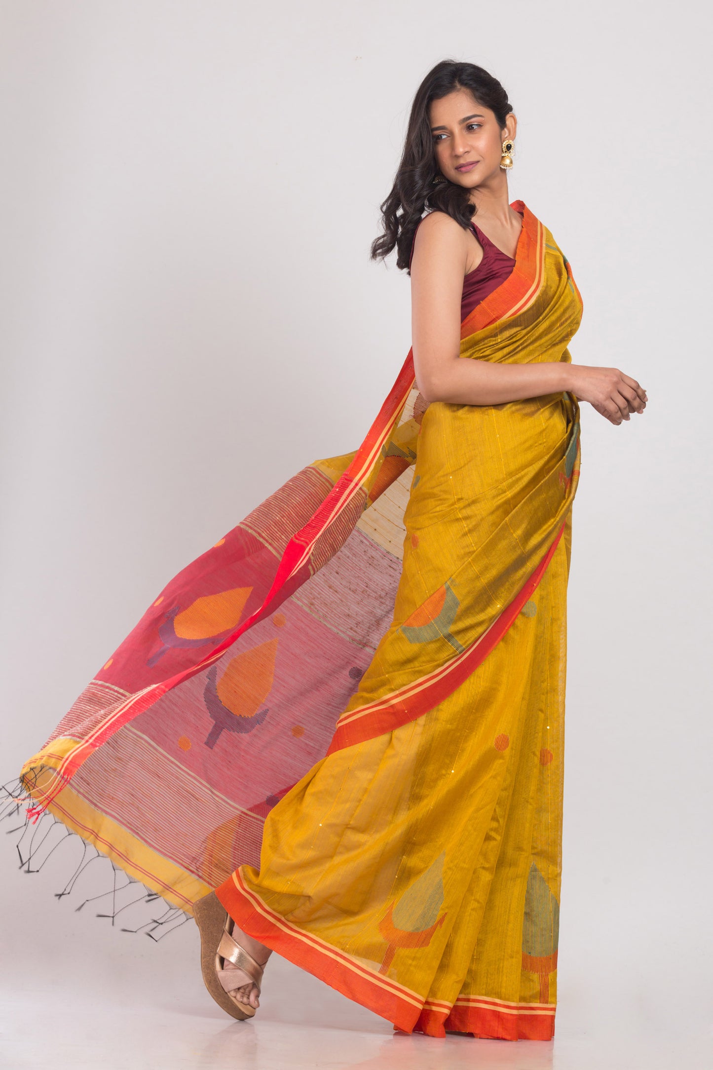 Yellow Blended Cotton Silk Jamdani Saree