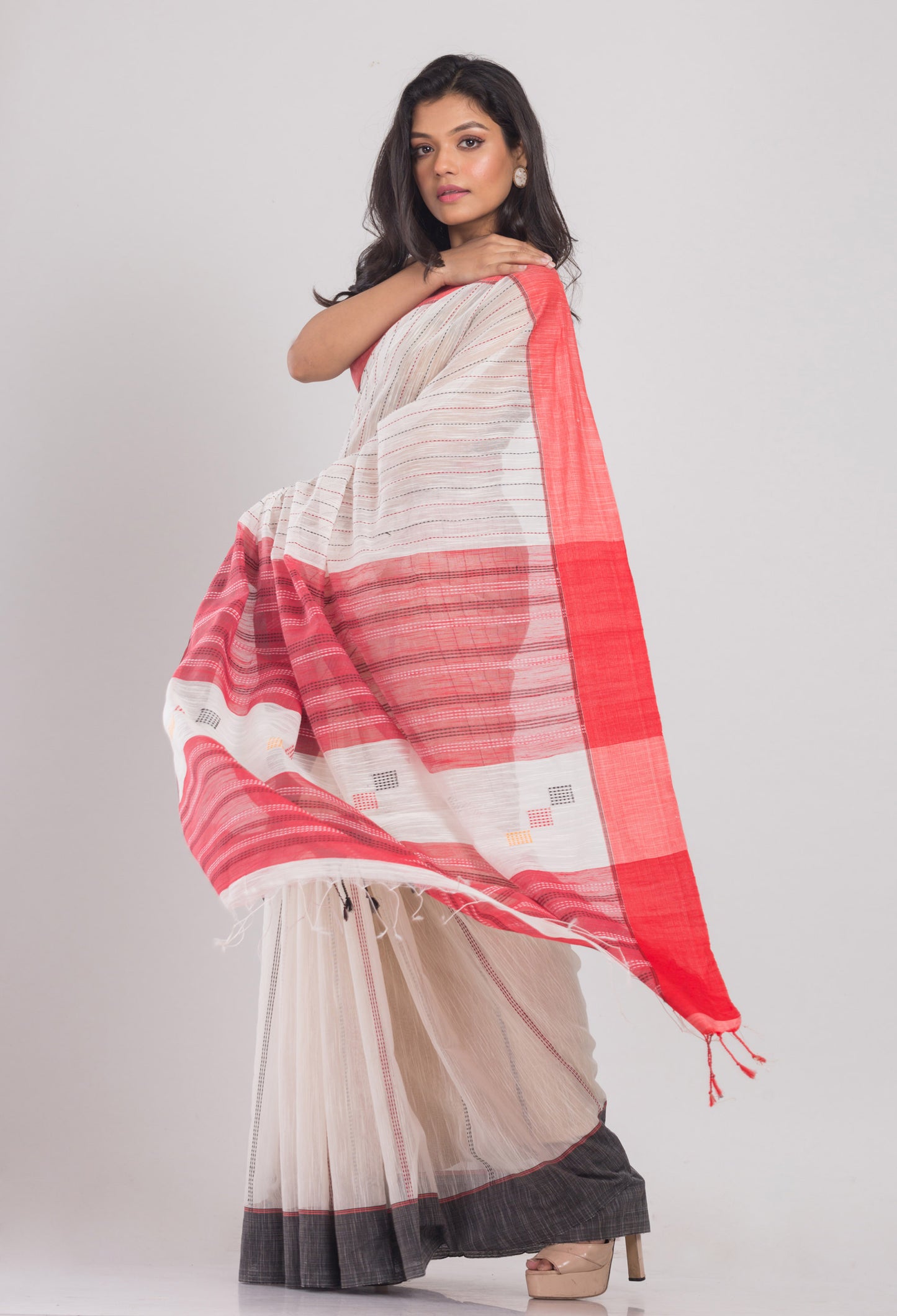 White Handwoven Cotton Silk nSaree