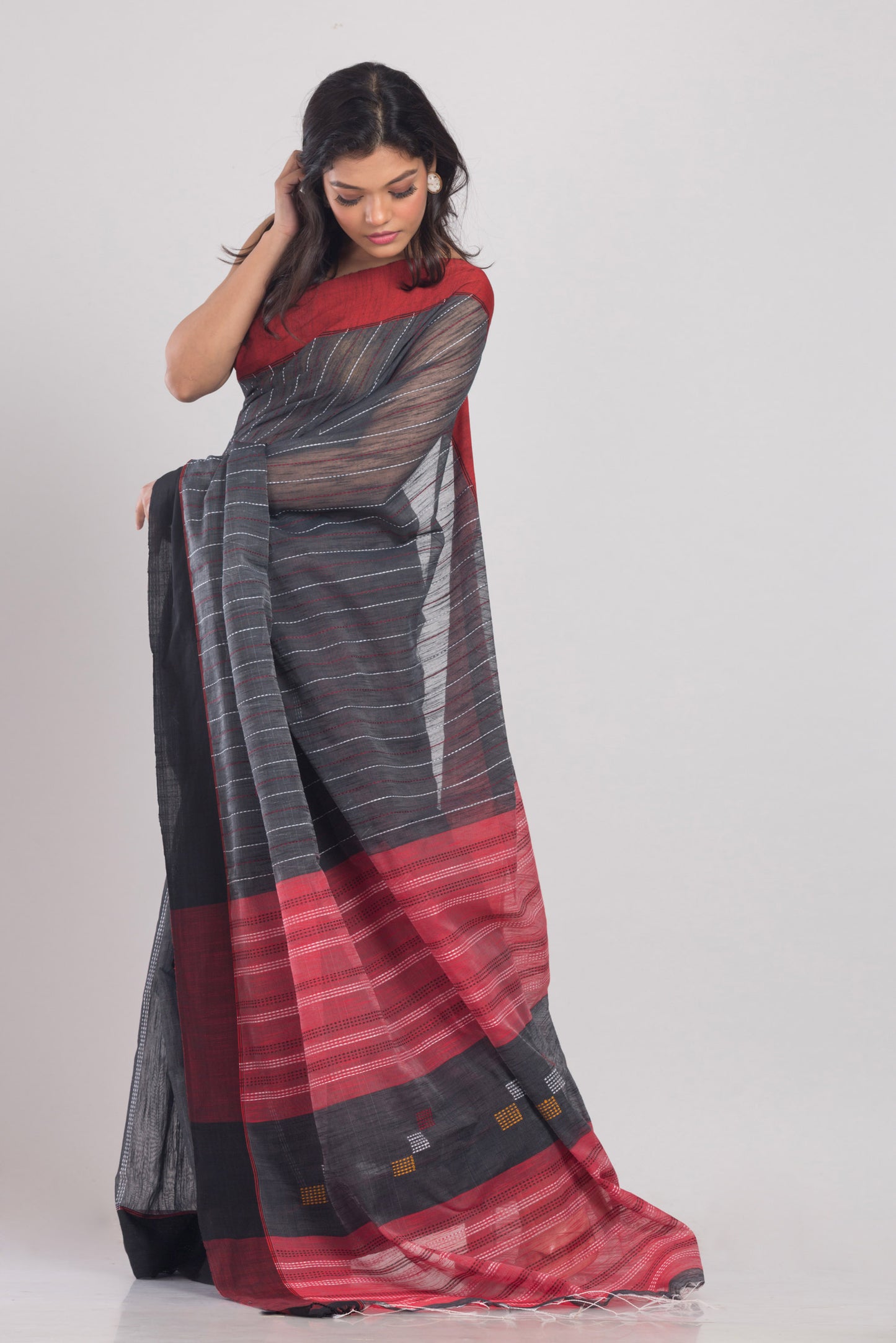 Grey Handwoven Cotton Silk Saree