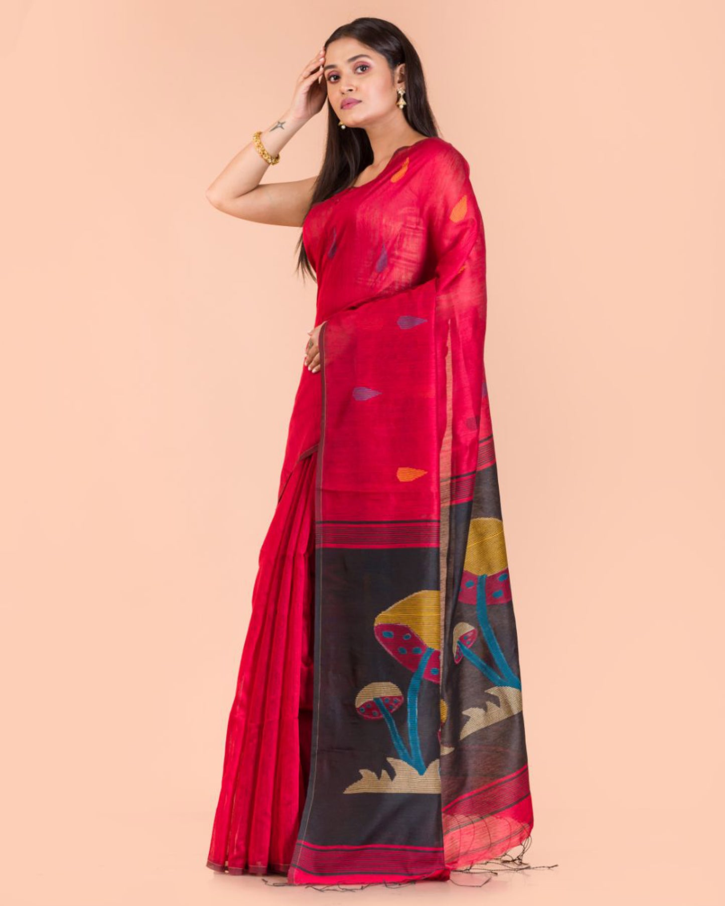 Red Handwoven Blended Cotton Saree