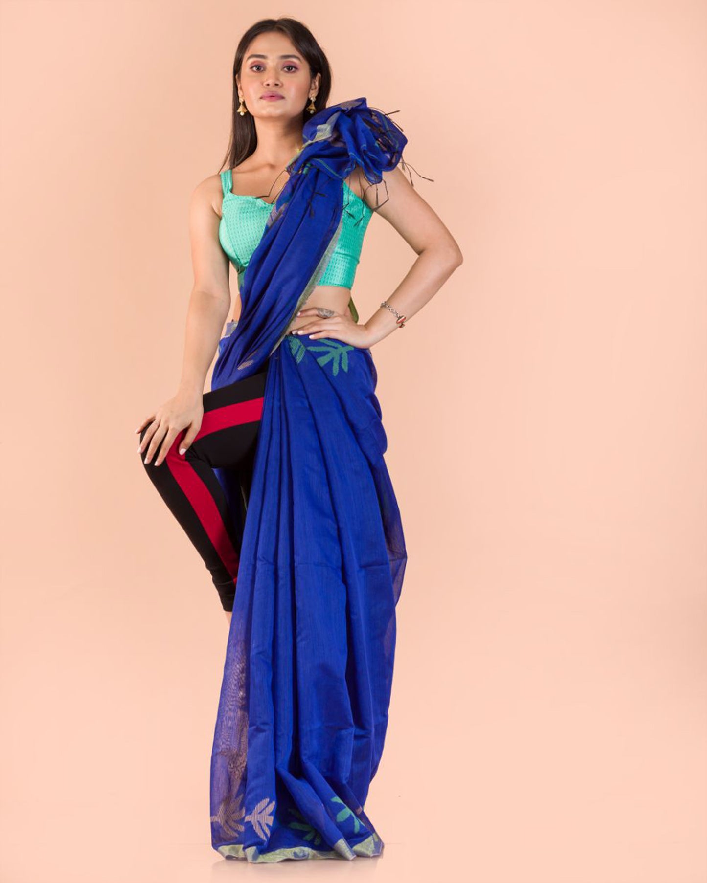 Azure Blue Handwoven Jamdani Saree