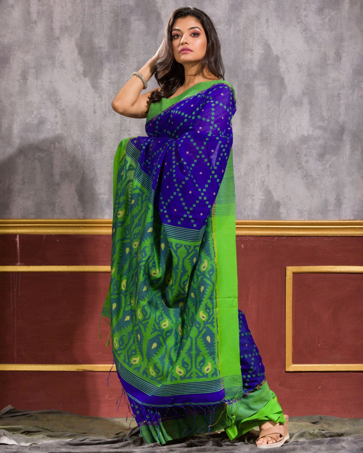 Blue Blended Cotton Dhakai Jamdani Saree