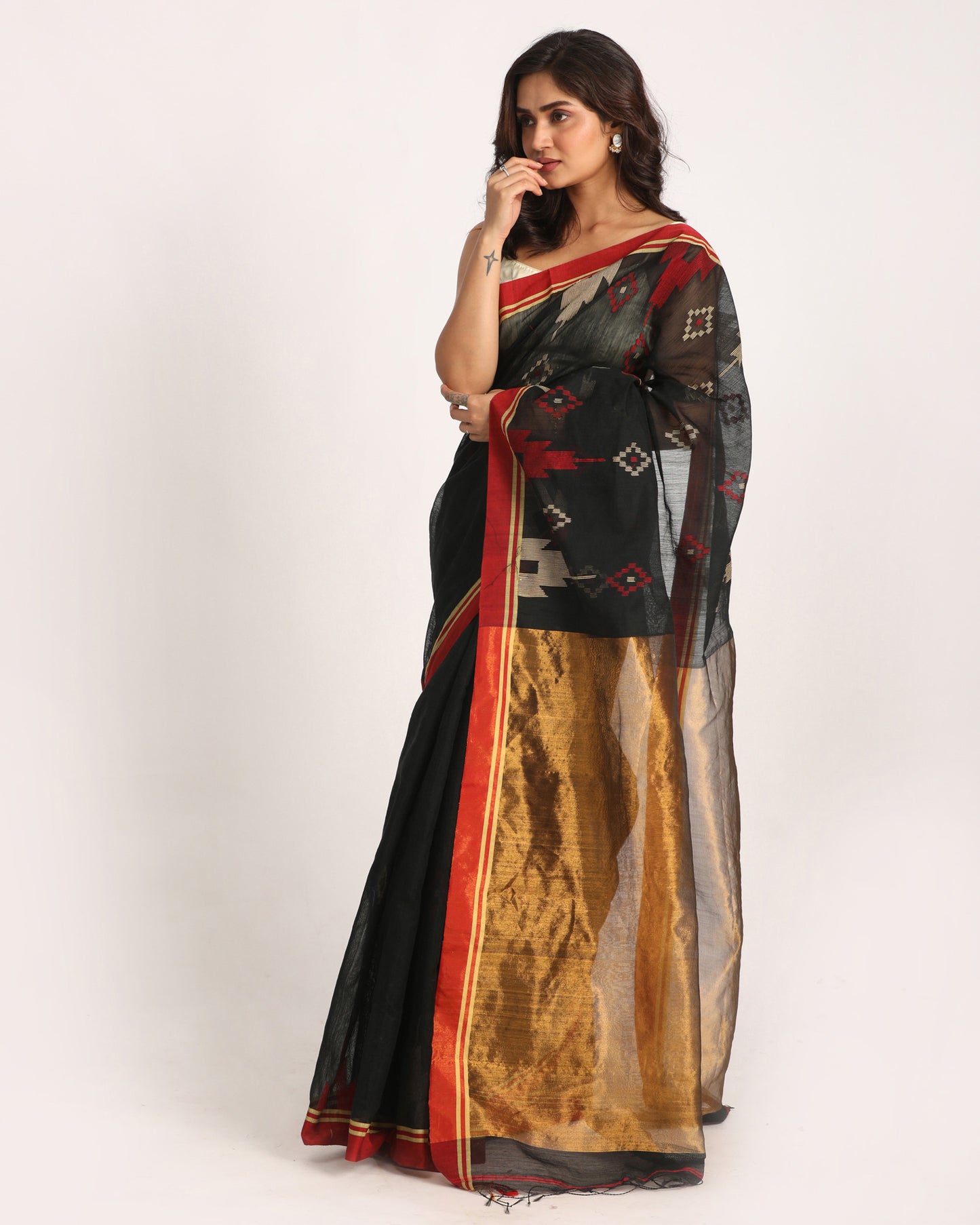 Black Cotton Blend Handloom Jamdani Saree