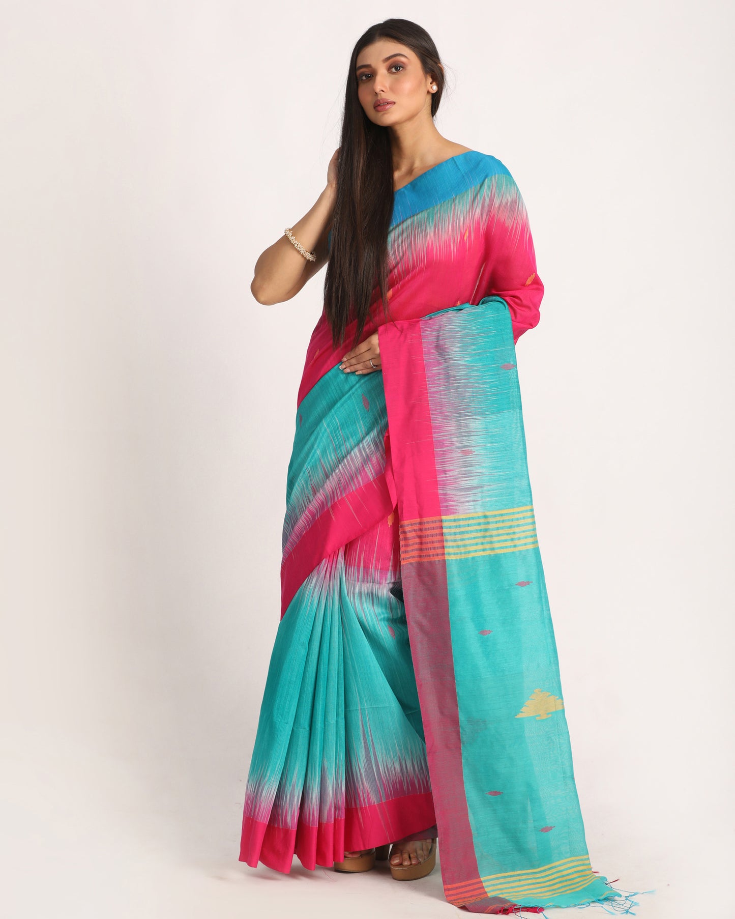 Fuchsia Turquoise Cotton Blend Handloom Tie Dye Jamdani Saree