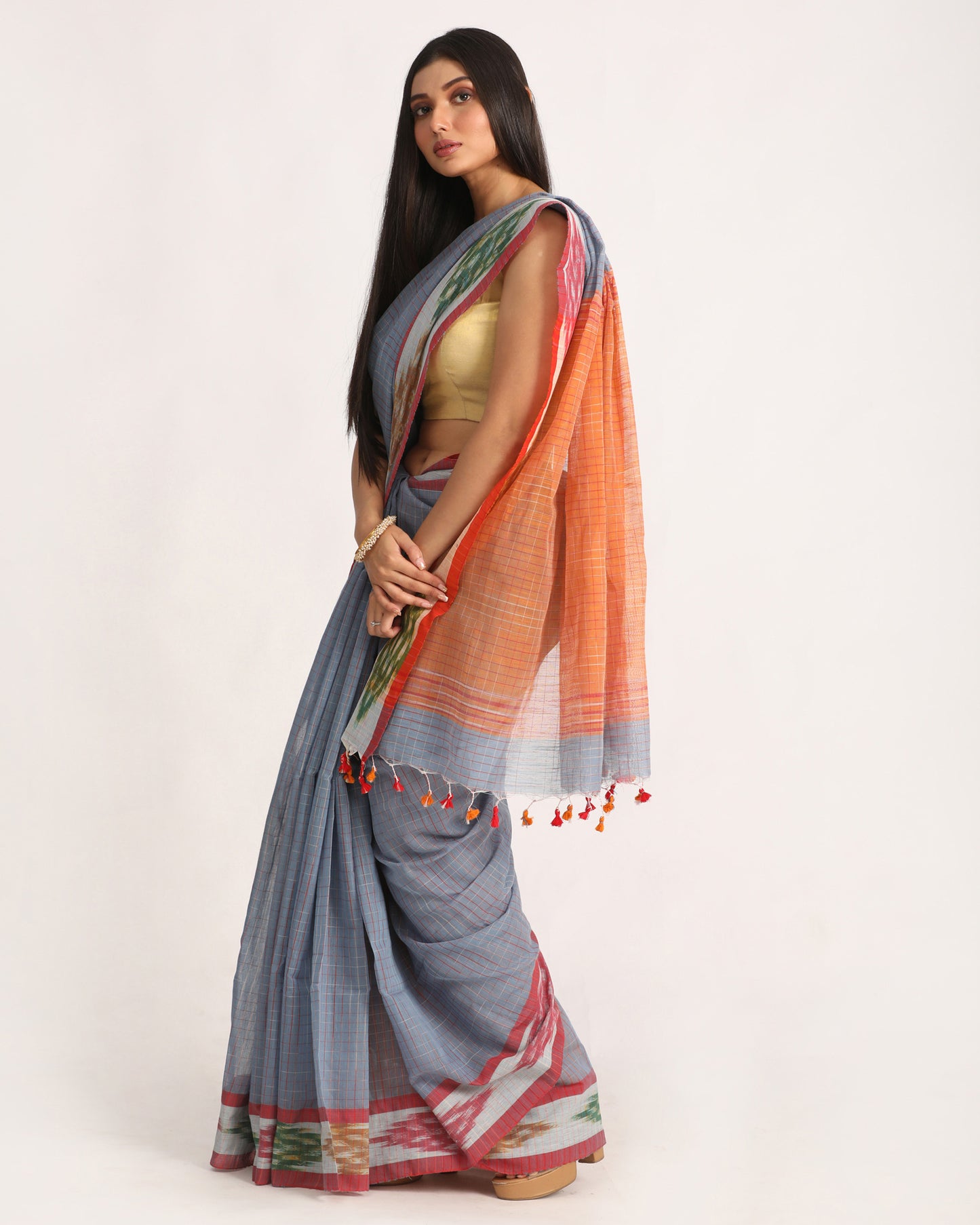 Kotki Border Deep Grey Cotton Blend Handloom Saree