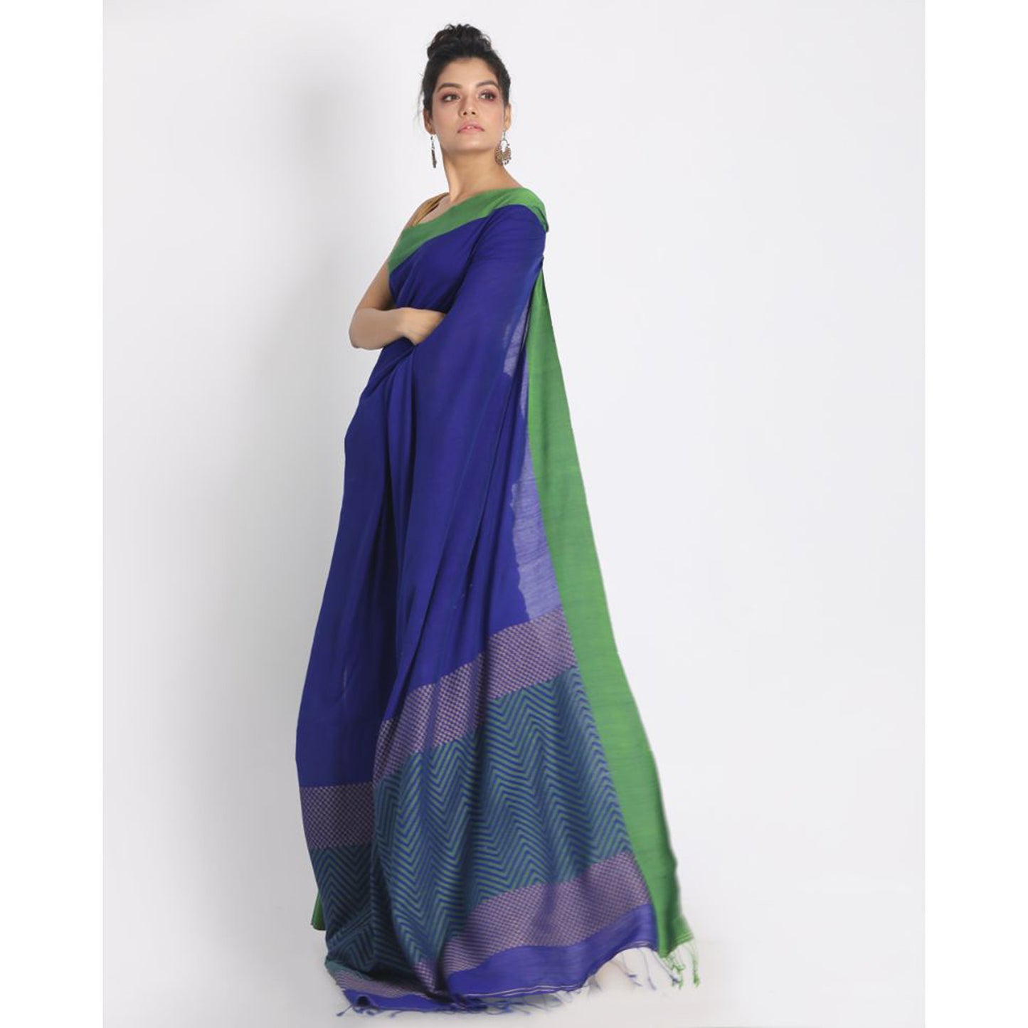 Bengal blue handwoven Mol Mol cotton saree